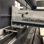 د کوچنۍ اندازې دقیقت فایبر لیزر کښین ماشین اتومات پوزیشنینګ 800 واټ